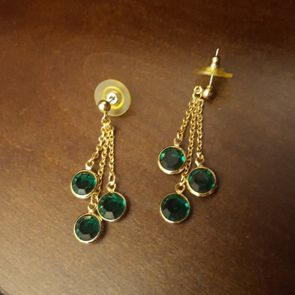 Beautiful green and gold earrings